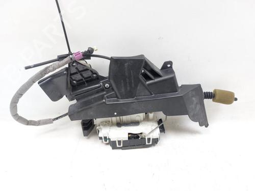Front left lock MERCEDES-BENZ C-CLASS (W204) C 320 CDI 4-matic (204.089) A2047201535 A2047200335