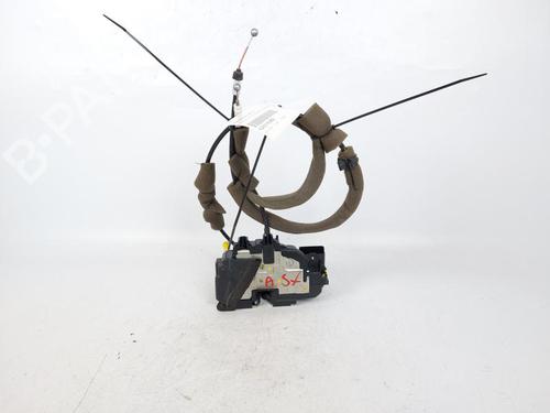 Used Front left lock Front left lock 15163764 15163764