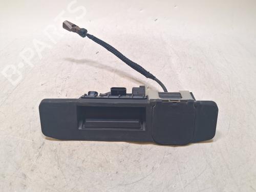 camera-mercedes-benz-a-class-w177-2018-37757386 main image