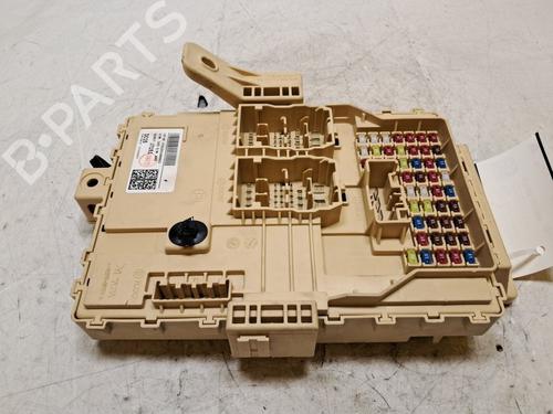 Used Fuse box Fuse box 35942961 35942961