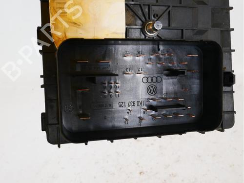 Fuse box VW TOURAN (1T1, 1T2) 2.0 TDI 16V | BP15150271E1 