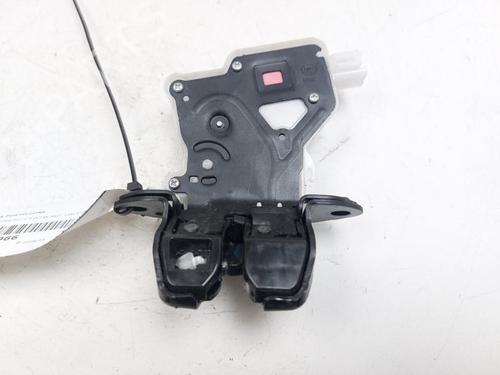 Used Tailgate lock RENAULT KADJAR (HA_, HL_) 1.5 BLUE dCi 115 (HLA6) (116 hp) 29238720