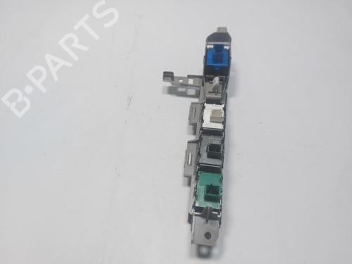 Left front window switch DS DS 7 Crossback (J4_, JR_, JC_) 1.5 BlueHDi 130 (JCYHZJ, JCYHZR) | BP33197951I27 - Image 3