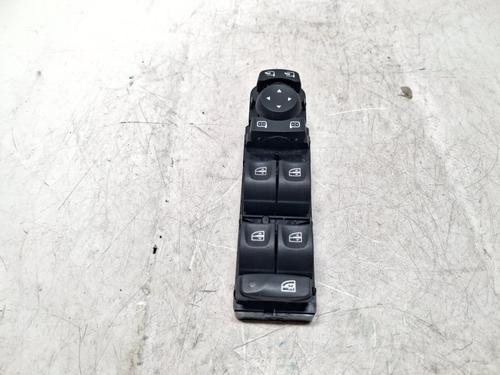 Venstre fortil elrude kontakt Venstre fortil elrude kontakt RENAULT SCÉNIC III (JZ0/1_) 1.2 TCe (JZ16) (132 hp) 39766982 39766982