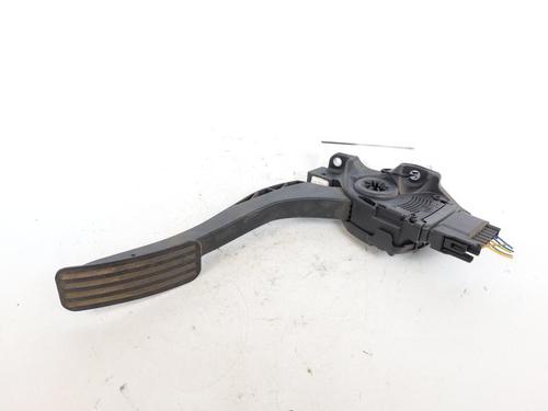 Used Pedal Pedal 15176580 15176580