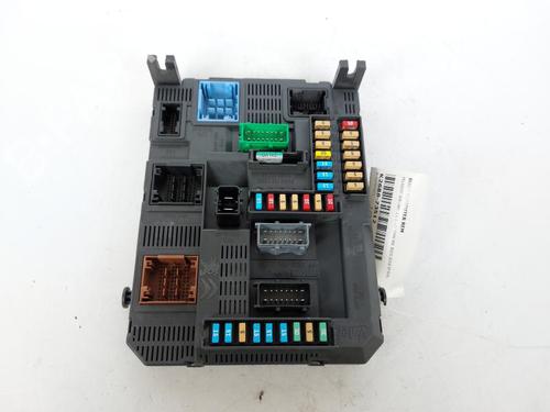 Used Electronic module PEUGEOT 208 I (CA_, CC_) 1.2 VTI 82 (82 hp) 15171685