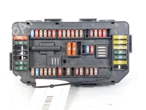 Used Fuse box Fuse box BMW 3 (F30, F80) 318 d (143 hp) 15166327 15166327
