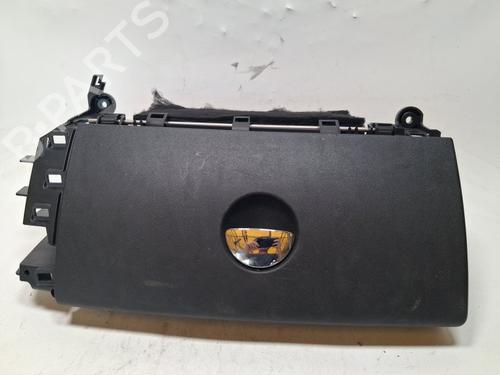Used Glove box Glove box 38745592 38745592