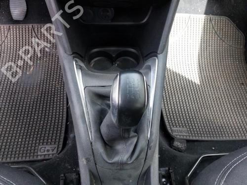 Starter PEUGEOT 208 I (CA_, CC_) 1.2 VTI 82 | BP15175767M8