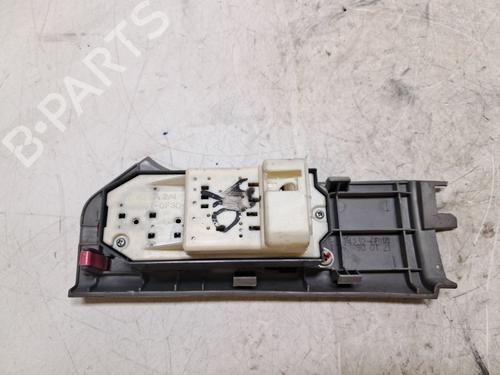Left front window switch TOYOTA YARIS (_P9_) 1.0 VVT-i (KSP90_, KSP90R) | BP38533312I27 - Image 2