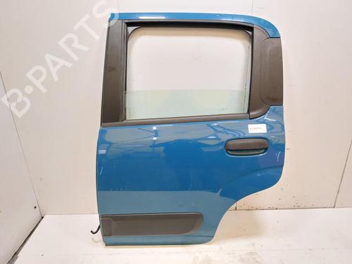 Used Left rear door Left rear door 30531082 30531082