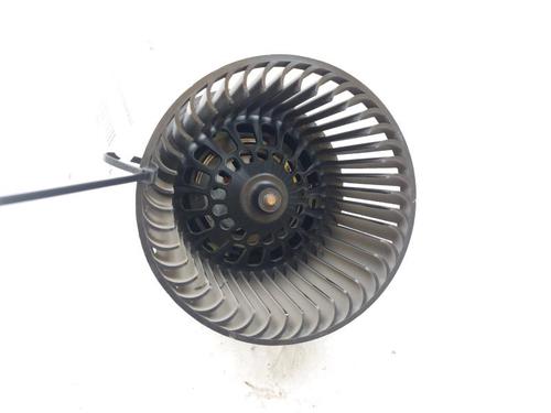 Used Heater blower motor CITROËN C3 III Van (SX_, SY_) BlueHDi 100 (102 hp) 25985028
