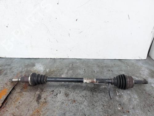 Used Right front driveshaft PEUGEOT 208 I (CA_, CC_) 1.4 HDi (68 hp) 31272763