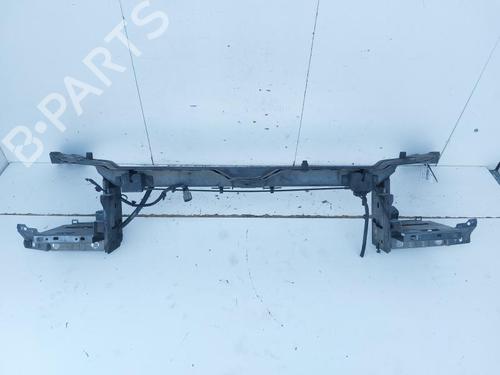 Used Front bumper reinforcement LAND ROVER DISCOVERY SPORT (L550) 2.0 D 4x4 (150 hp) 30145463