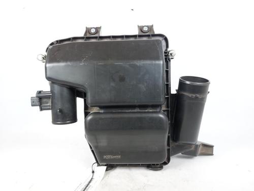Used Air filter box SUZUKI SWIFT V (AZ) 1.2 Hybrid (Mild Hybrid) AllGrip (A2L412) (83 hp) 15396759