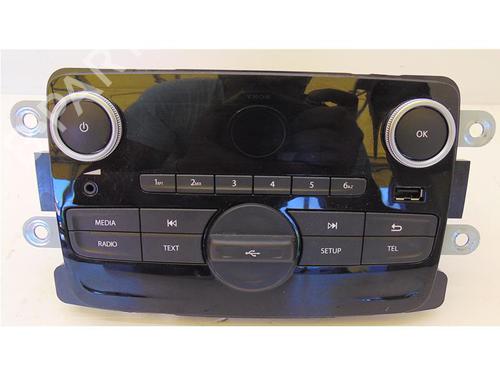 Used Radio RENAULT CAPTUR I (J5_, H5_) 0.9 TCe 90 (90 hp) 15141520