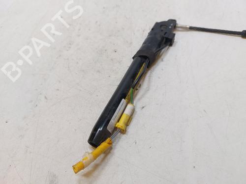 Front right seatbelt FIAT 500L (351_, 352_) 0.9 Natural Power (199LYC1B) | BP37259983I25 - Image 7