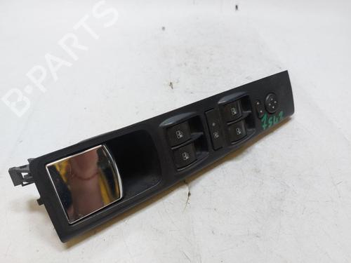 Used Left front window switch Left front window switch LANCIA MUSA (350_) 1.4 LPG (350.AXF1A) (78 hp) 35942859 35942859