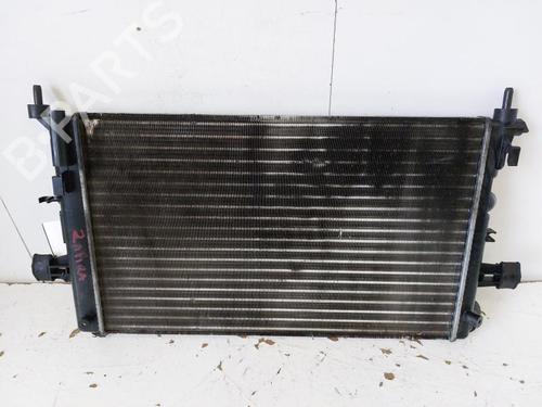 Used Water radiator Water radiator 15893232 15893232