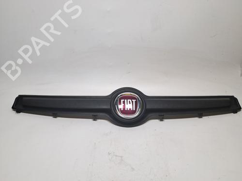 grille-fiat-panda-312_-319_-2012-36525430 main image