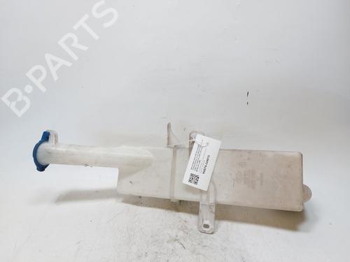 Used Windscreen washer tank Windscreen washer tank HYUNDAI ix20 (JC) 1.4 CRDi (90 hp) 35975580 35975580
