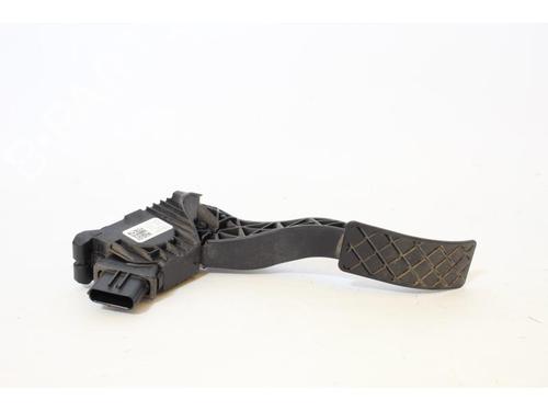 Used Pedal VW GOLF VII (5G1, BQ1, BE1, BE2) 1.6 TDI (105 hp) 15147921
