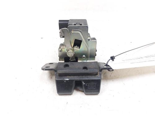 tailgate-lock-kia-venga-yn-2010-2011-2012-2013-2014-2015-2016-2017-2018-2019-29327231 main image