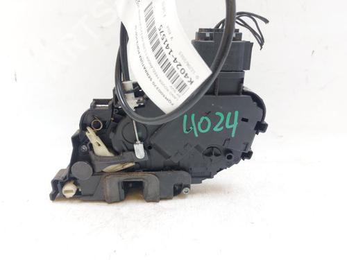 Rear left lock LAND ROVER FREELANDER 2 (L359) 2.2 TD4 4x4 | BP26672256C100 