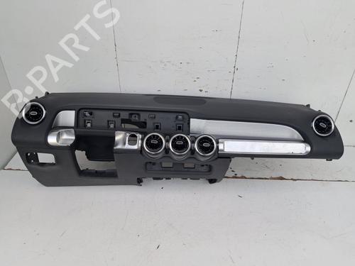 Used Dashboard Dashboard MERCEDES-BENZ GLB (X247) GLB 180 d (247.610) (116 hp) 40215714 40215714