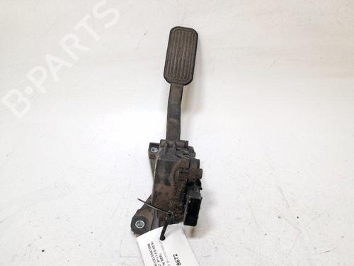 Pedal Pedal TOYOTA YARIS (_P1_) 1.4 D-4D (NLP10_, NLP10R) (75 hp) 34119115 34119115