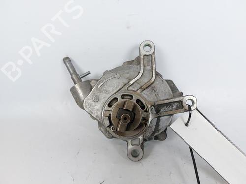 Used Vacuum pump TOYOTA RAV 4 III (_A3_) 2.2 D 4WD (ALA30_, ALA30R) (150 hp) 15160899