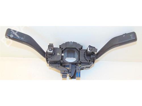 Used Steering column stalk VW TOURAN (1T1, 1T2) 1.6 (102 hp) 15141601