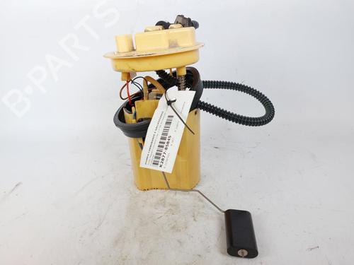 Used Fuel pump FORD TRANSIT COURIER B460 Box Body/MPV 1.5 TDCi (75 hp) 15396671