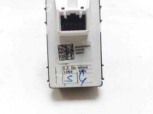 Left front window switch HYUNDAI TUCSON (NX4E, NX4A) 1.6 T-GDi | BP27538236I27 - Image 3