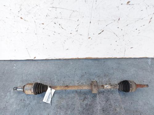 Used Right front driveshaft Right front driveshaft DACIA SANDERO II 1.5 dCi 75 / Blue dCi 75 (B8JW, B8M4, B8AH, B8M7, B8M6) (75 hp) 15162605 15162605