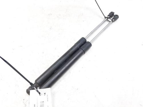 tailgate-lift-support-peugeot-2008-i-cu_-2013-27443438 main image