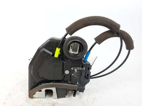 Rear left lock TOYOTA COROLLA Estate (_E21_) 2.0 Hybrid (MZEH12) | BP15357680C100