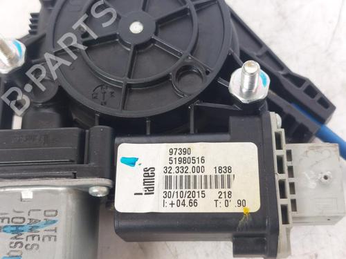 Left rear window motor FIAT 500L (351_, 352_) 1.3 D Multijet (199.LYM11, 199.LYM1A) | BP23881346E23 