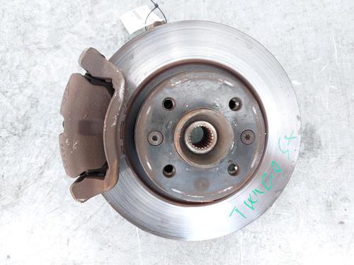 Used Left front steering knuckle Left front steering knuckle RENAULT TWINGO II (CN0_) 1.2 (CN0D) (58 hp) 15157991 15157991