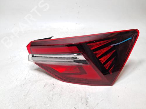 Used Right taillight Right taillight 31011006 31011006