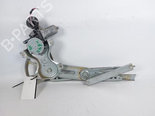 Used Front right window mechanism Front right window mechanism TOYOTA YARIS (_P13_) 1.5 Hybrid (NHP130_) (101 hp) 21603165 21603165