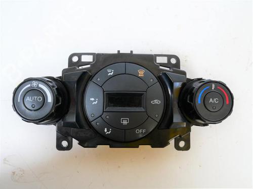 Used Climate control Climate control FORD FIESTA VI (CB1, CCN) 1.4 TDCi (68 hp) 23879888 23879888