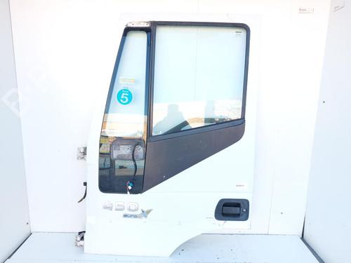 Used Left front door IVECO DAILY I Bus 40-10 (12615111, 12615112, 12615115) (103 hp) 19270661