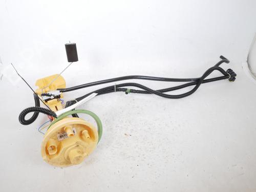 Used Fuel pump BMW X5 (F15, F85) xDrive 25 d (218 hp) 15159833