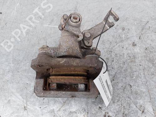 Used Left front brake caliper SUZUKI SX4 S-Cross (JY) 1.6 DDiS (AKK 416D) (120 hp) 15155950
