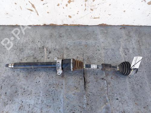 Used Right front driveshaft BMW X1 (F48) xDrive 25 e Plug-in-Hybrid (220 hp) 29525996