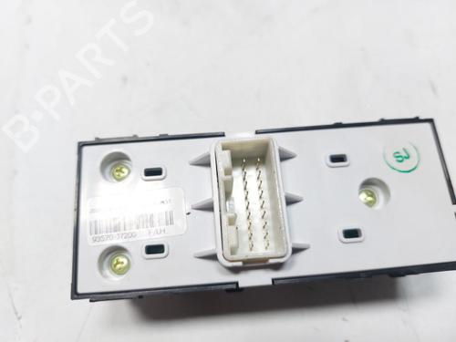 Left front window switch KIA CEED Sportswagon (CD) 1.6 CRDi 115 | BP33194652I27 - Image 4