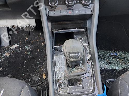 Front right lock SKODA KAROQ (NU7, ND7) 2.0 TDI | BP31011008C97