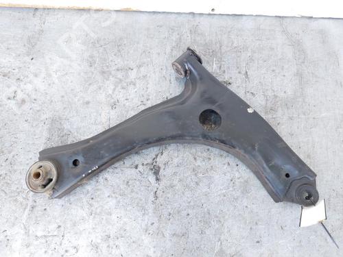 Used Left front suspension arm Left front suspension arm 15892774 15892774