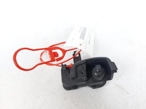 Used Tailgate lock AUDI A4 B8 Avant (8K5) 2.0 TDI (150 hp) 15169779